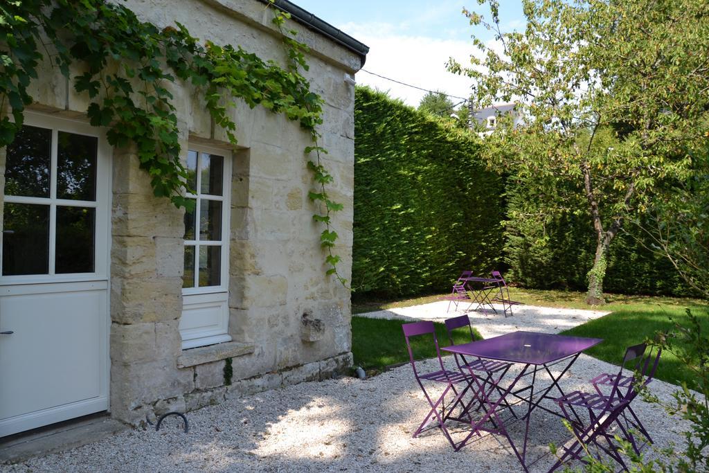 Le Pavillon de la Lanterne Villa Rochecorbon Eksteriør billede
